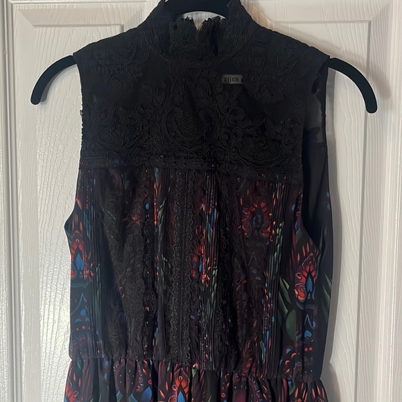 Alice + Olivia lace top dress, sz 2 - Picture 3 of 16